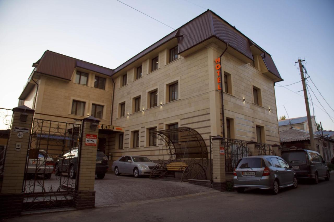 De'Mar Hotel Bishkek Ngoại thất bức ảnh