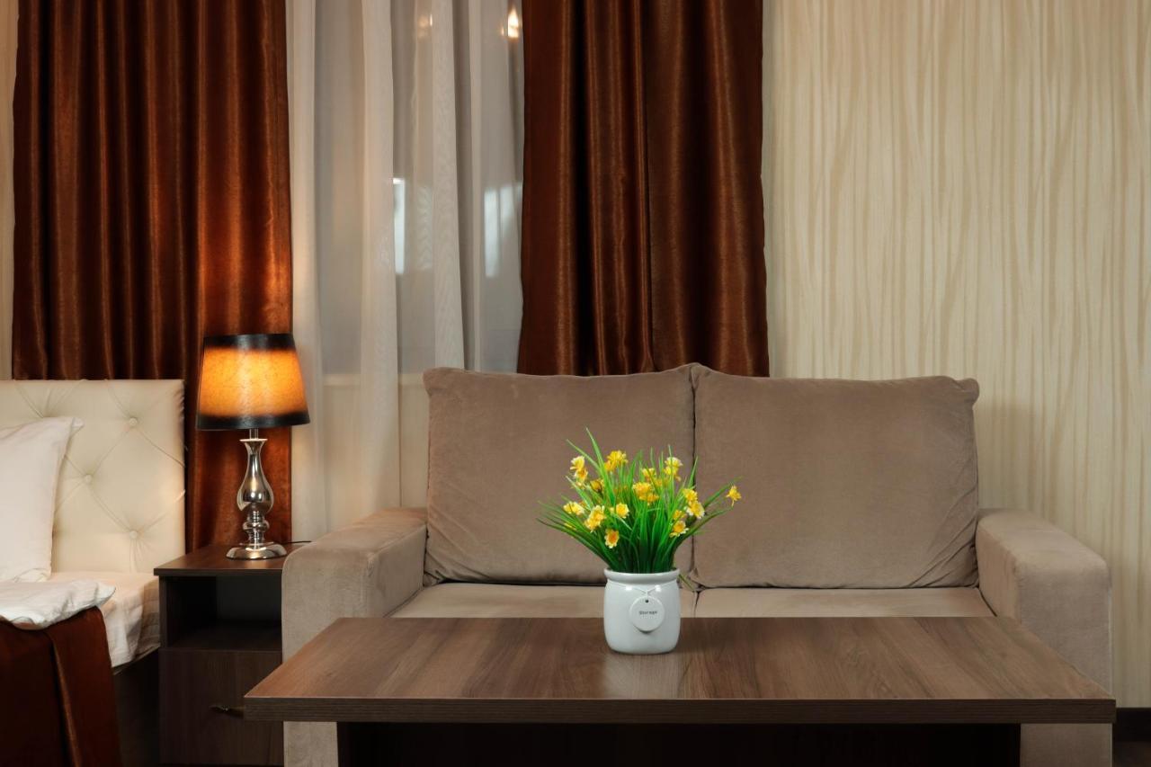 De'Mar Hotel Bishkek Ngoại thất bức ảnh