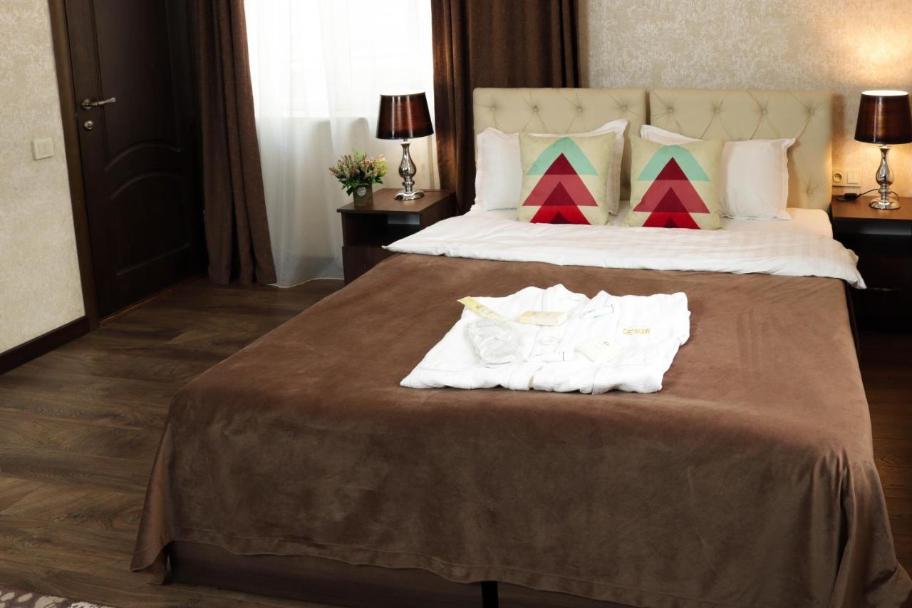 De'Mar Hotel Bishkek Ngoại thất bức ảnh